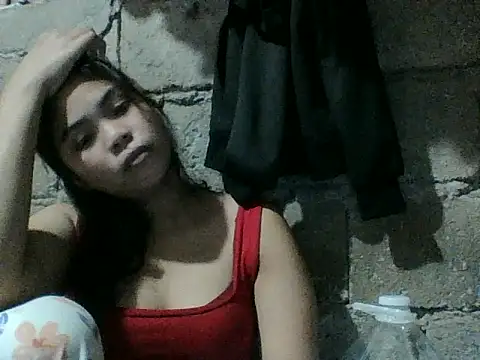 Kiana_123's Live Chat Room