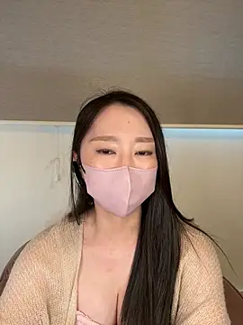 Chat soba uživo modela aika_chi