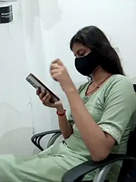 Sala de chat en directo de Rajani_student