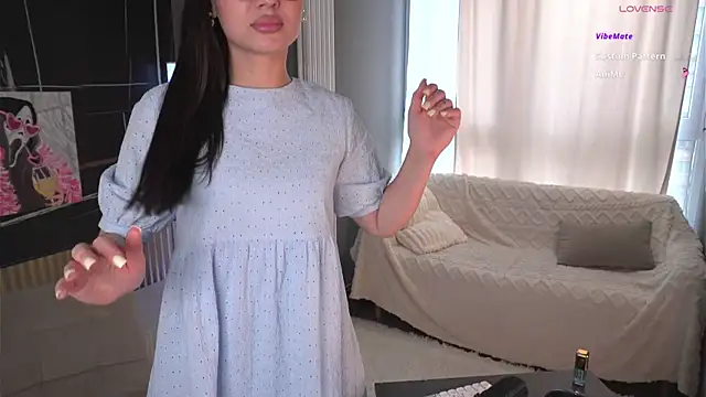 rose_kira – Naživo chatovacia miestnosť