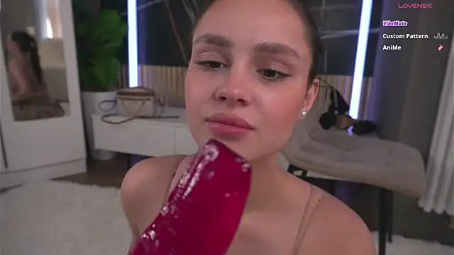 rose_kira's Live Chat Room