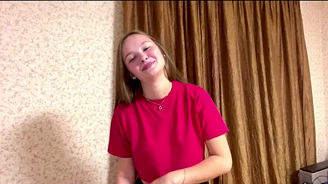 Luna_Foxis Live Chatraum