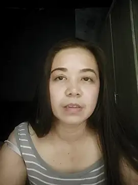 Živá chatovací místnost Simplegirl07
