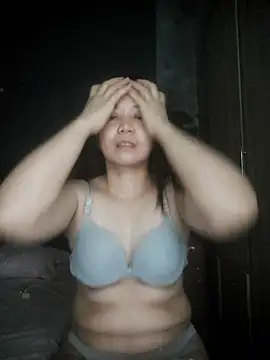 Simplegirl07's Live Chat Room