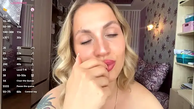 Chat soba uživo modela CelineBetzel