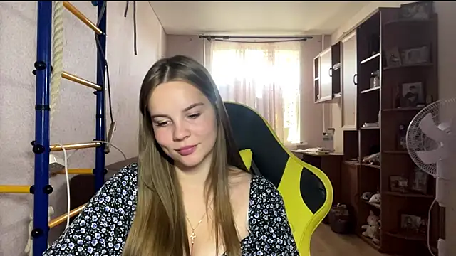 Peekinside Adlı Modelin Canlı Sohbet Odası