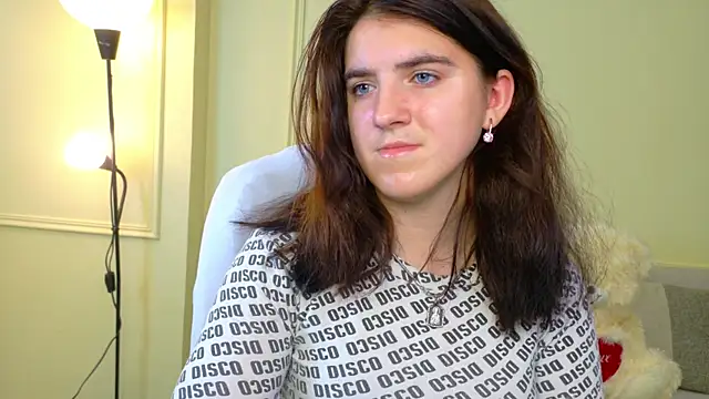AnnaKimburli élő chatszobája