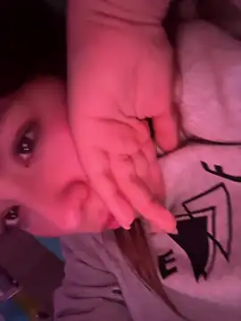 KassyBby Adlı Modelin Canlı Sohbet Odası