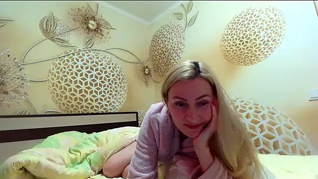 Yourrealgirl – Kamerová šou