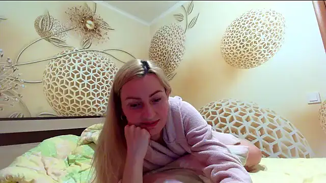 Yourrealgirl – Kamerová šou