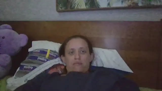 Jenonthecock's Live Chat Room