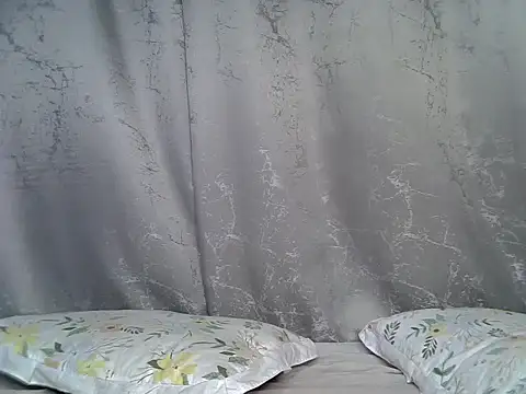 LenySlut Adlı Modelin Canlı Sohbet Odası