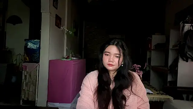 YasminMunirn Live chat-huone