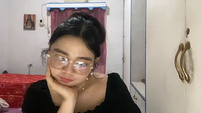 YasminMunir Pertunjukan Kamera Seks Langsung