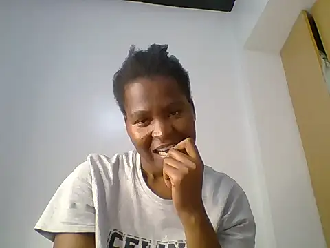 Queen_samaa Cameră chat live