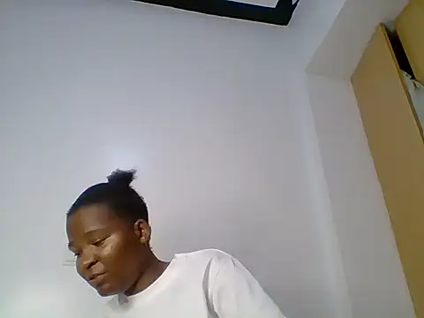 Chat ao vivo de Queen_samaa