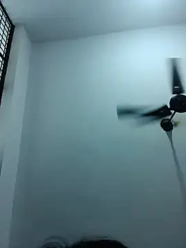 hey_pooja 现场聊天室