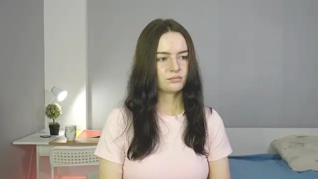 חדר צ'אט בשידור חי של manaburny