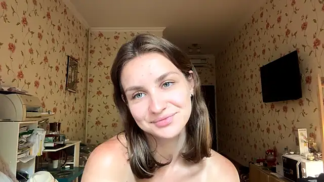MooredSaw Adlı Modelin Canlı Sohbet Odası
