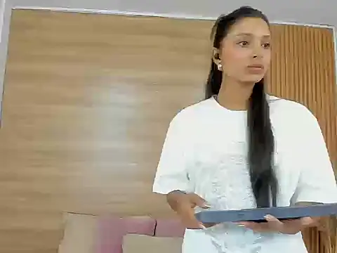 CeleGarcia's Live Chat Room