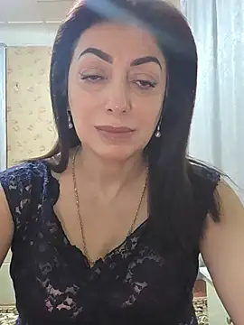 CharlotteSiren Adlı Modelin Canlı Sohbet Odası