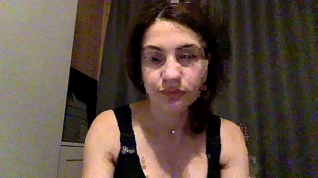 BurnBabyn Live chat-huone