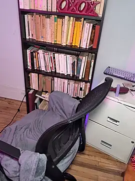 Rosiepussy69 – Naživo chatovacia miestnosť