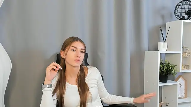RhebaTancredi – live chatrum