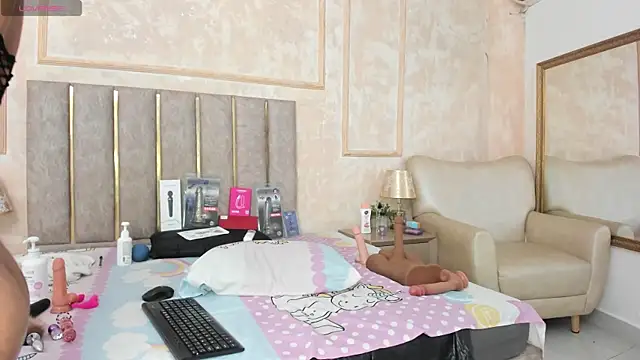 Sala de chat ao vivo de Miaasummer