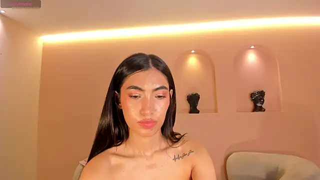 MeganWildeX – Naživo chatovacia miestnosť