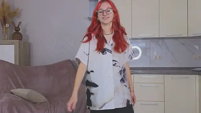 Živá chatovací místnost InternetGirlfriend