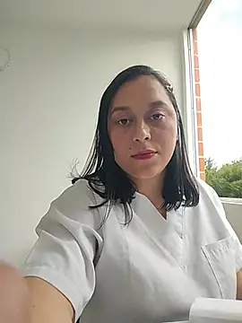Živá chatovací místnost Queen-yessi12