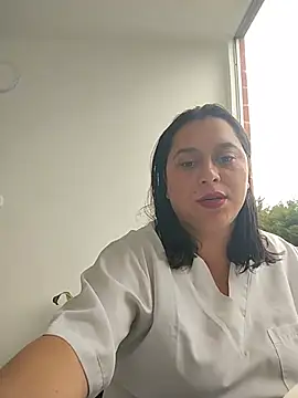 Queen-yessi12 – live chatrum
