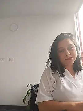 Queen-yessi12 Ruang Obrolan Langsung