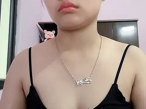 ThuPhuong858 – live chatrum