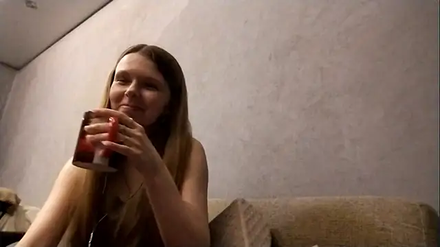 Sala de chat en directo de MandieMorishita