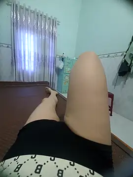 Girl_XaCu6868 실시간 채팅방