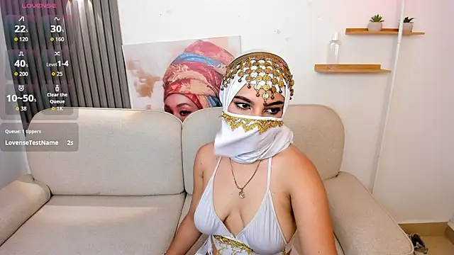 Chatroom en direct de mia_maktt