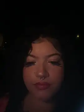 Chat ao vivo de WeluvyouKarma
