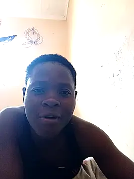 Chat ao vivo de BUBBLY-QWEEN