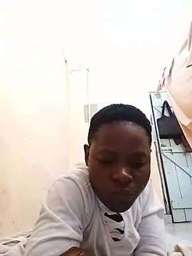 BUBBLY-QWEEN Live Chatraum