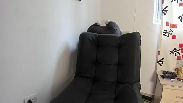 חדר צ'אט בשידור חי של Sophii_Lux