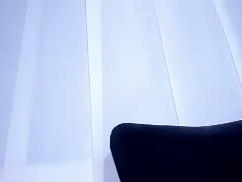 Pokój czatu na żywo – Antonella_HyH