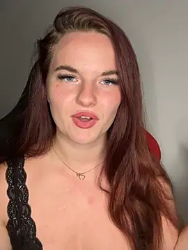 Živá chatovací místnost SecretSarah69