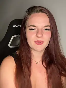 Živá chatovací místnost SecretSarah69