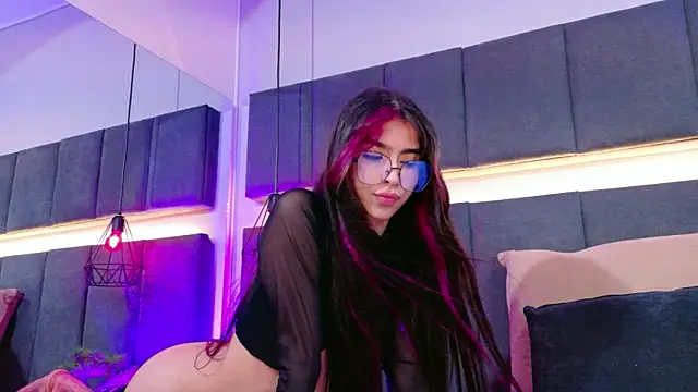 Sala de chat en directo de Megan_Ruse