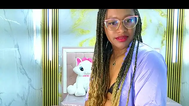 Zarah_s' Live Chat Room