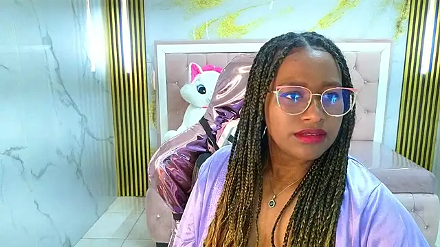Chat soba uživo modela Zarah_s