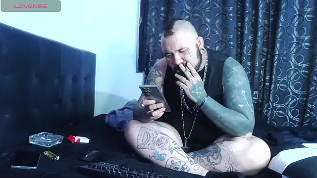 roominkdark Live Chatrum