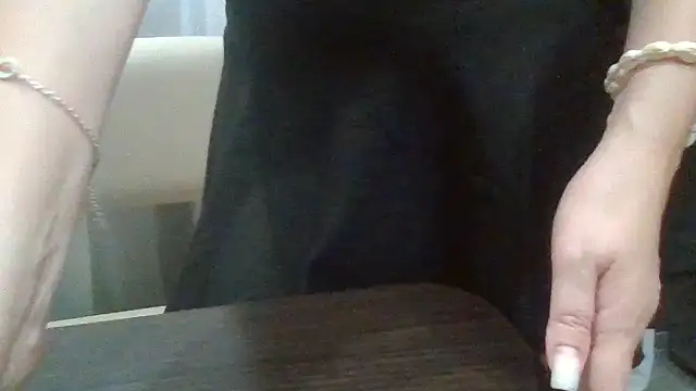 Sala de chat ao vivo de Shanam_Ahh